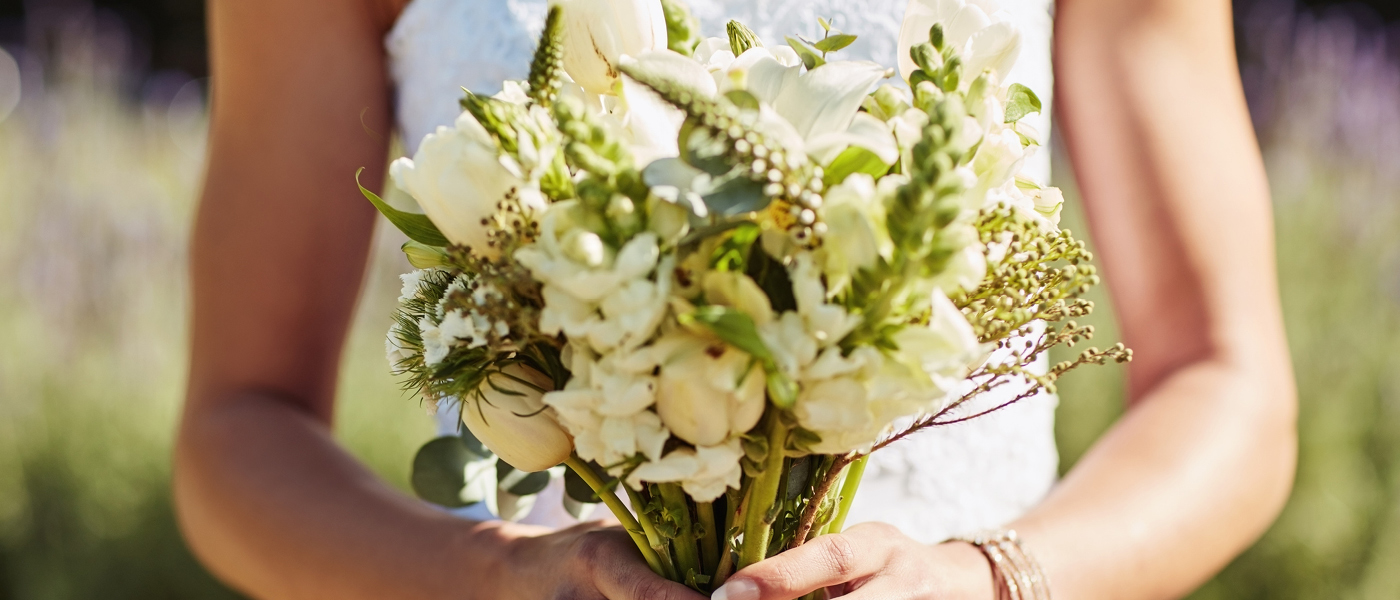 Wedding flowers from Mary athena designs in Sydney